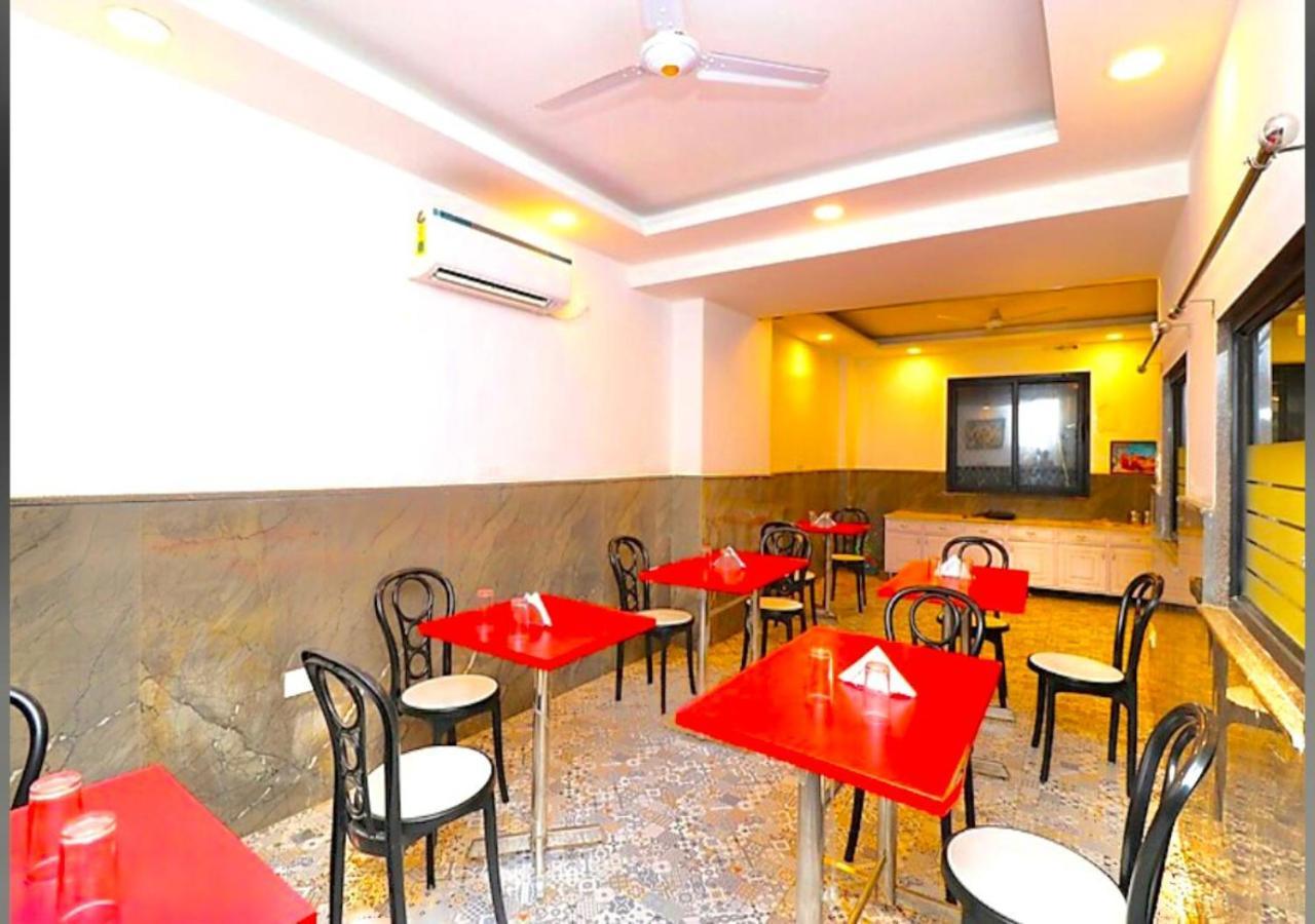Hotel Qubic Near Igi Delhi Airport นิวเดลี ภายนอก รูปภาพ